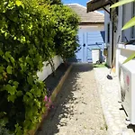 Tahitienne 度假居 弗龙蒂尼昂